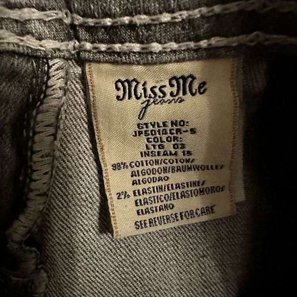 Miss Me gray cropped jeans size 26 - Picture 7 of 7